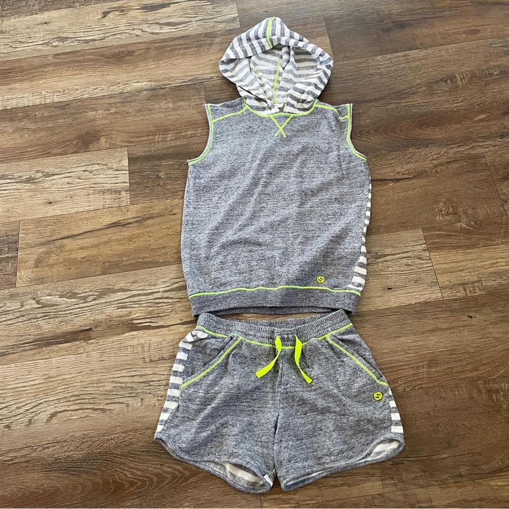 GUCCI girls athletic terry outfit 10